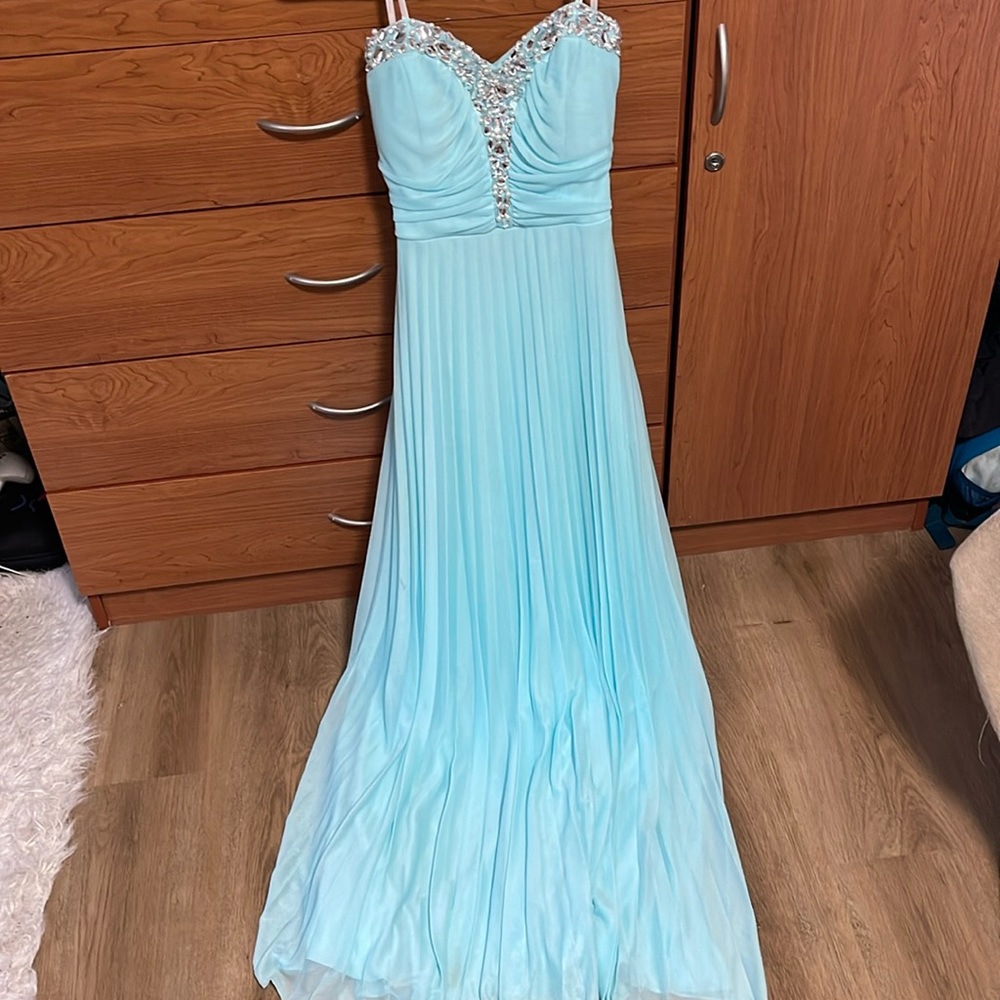 Blue prom dress